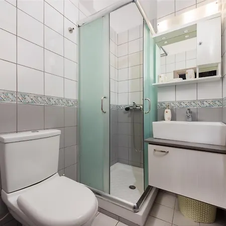 Sun's Island Suites